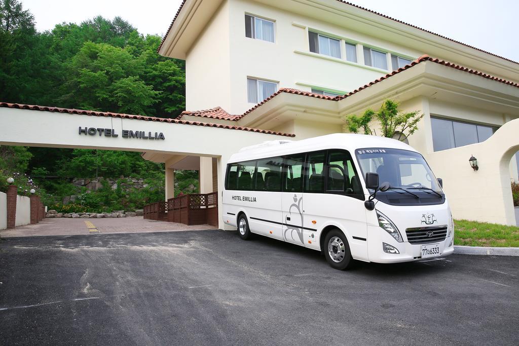 Palgong Emillia Hotel Daegu Exterior photo